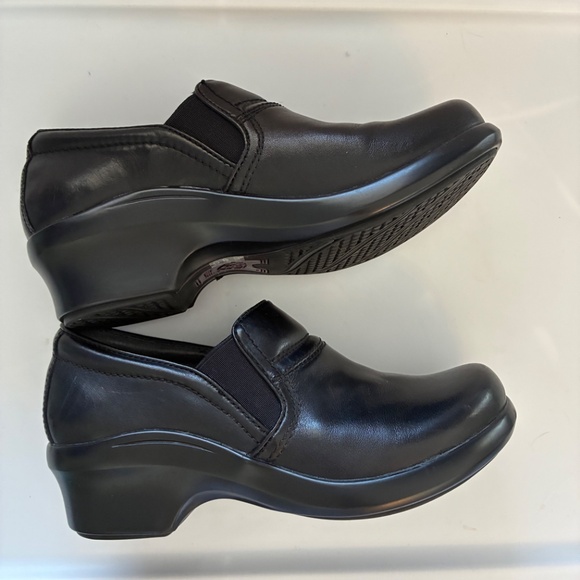 Ariat Sutter Women's Clogs work slip on Fall casual black smooth leather 6.5B - Picture 9 of 14